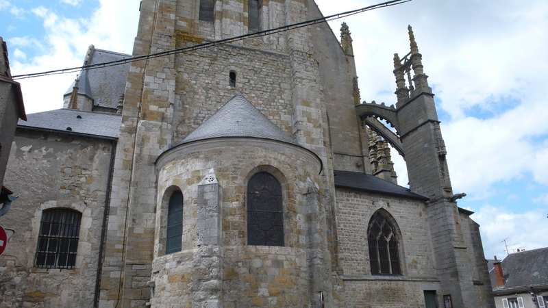 P1150630.JPG - Eglise Saint Salomon Saint Gregoire